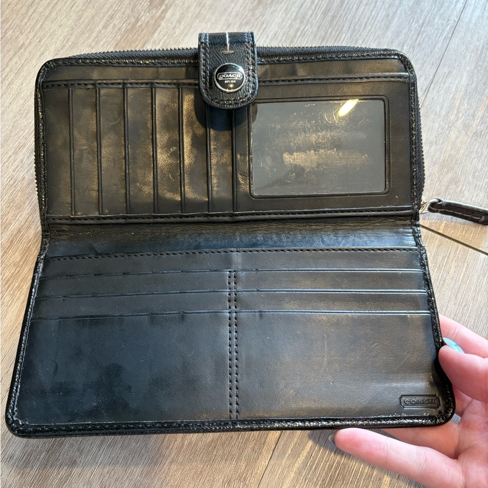 Coach Wallet - Picture 3 of 10